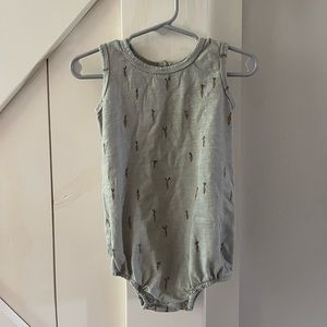 Rylee + Cru Carrot Bubble Romper 18-24M, Blue/Gray with carrots, Easter